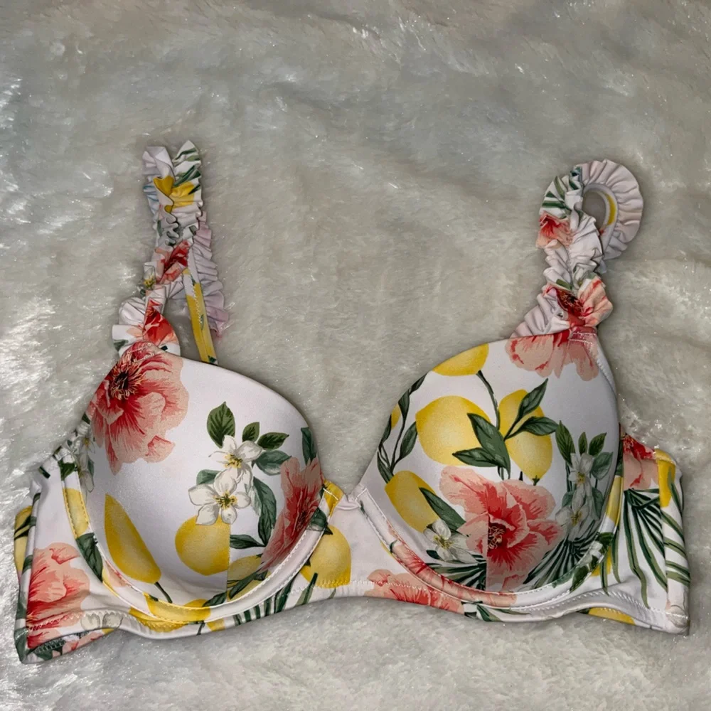 Matching Bikini Set - Small! - Picture 2 of 5